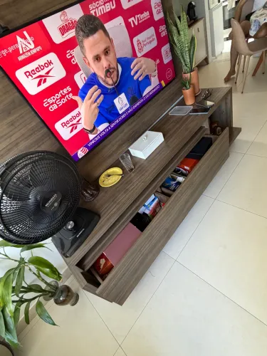 Rack com painel
