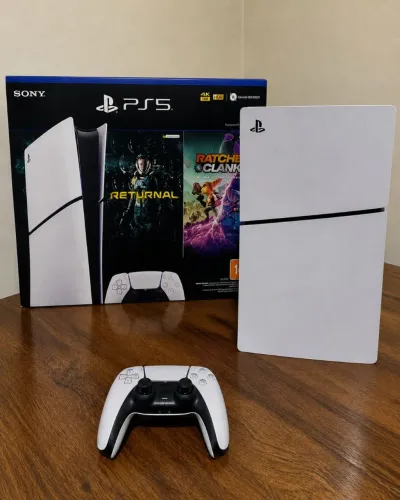 PLAYSTATION 5 SLIM
