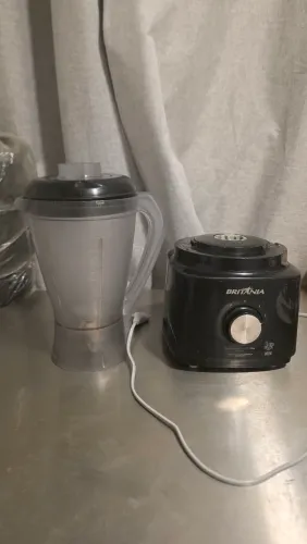 Liquidificador Britânia 900W