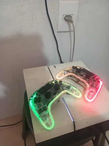 Vídeo game PS4 troco por um PC ou outra coisa do meu interesse