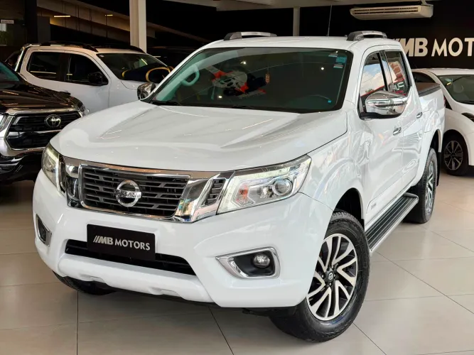 Nissan Frontier XE CD 4X4 2.3 Bi-TB Diesel Aut. 2021