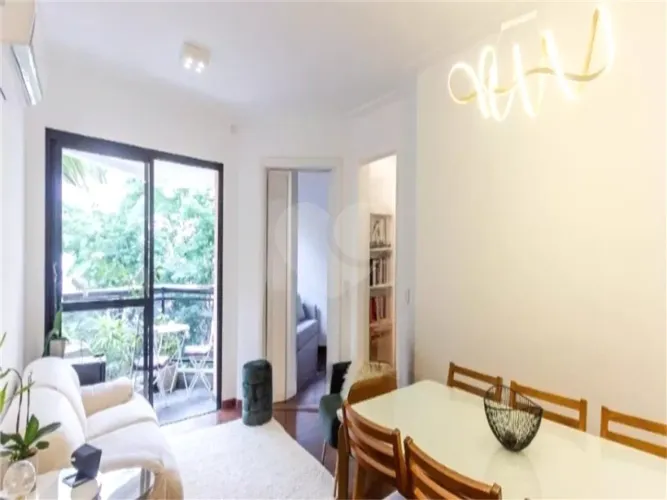 Apartamento com 2 quartos à venda em Moema - SP