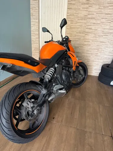 Vendo Kawasaki er6n 2010 