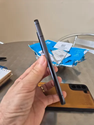 SAMSUNG S 22 PLUS
