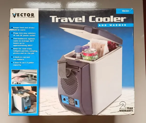 Cooler térmico, frio/quente, ideal para viagens