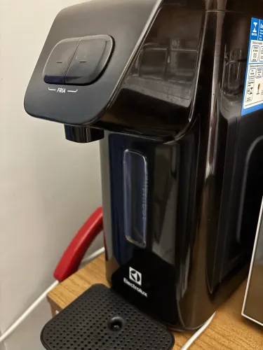 Purificador/Filtro Electrolux (Acquapur) - Mesa / Bancada Compacto e Prático