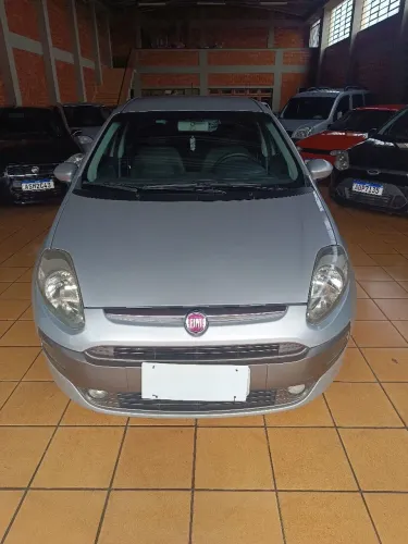 Fiat Punto Essence 1.6 Flex 16V 5P 2014