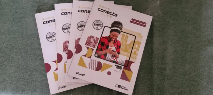 Conecte Live - História - 4 volumes