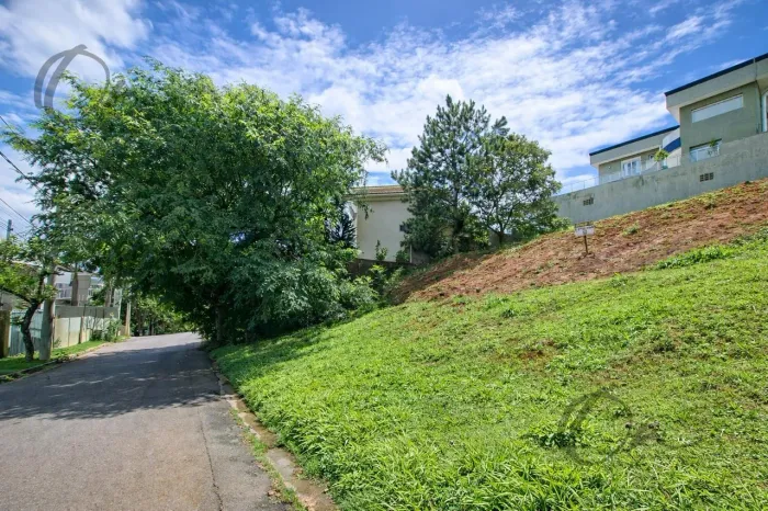 Terreno em Condomínio São Paulo II Cotia-SP 501m² com Vista para Campo de Golf e Lazer Com