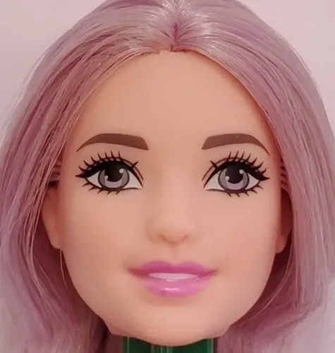 Cabeça Barbie Fashionista 54
