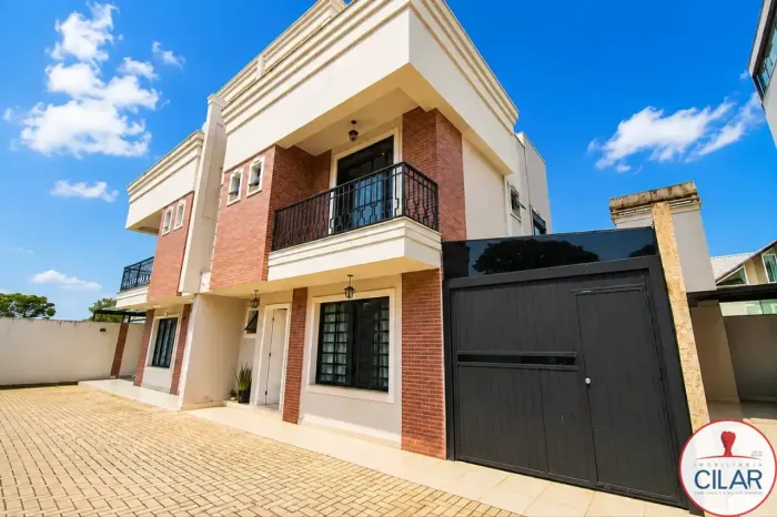 Imobiliária Cilar Vende Sobrado 4 Quartos no Hauer com 157,00m², Ref. 101031.001-CILAR