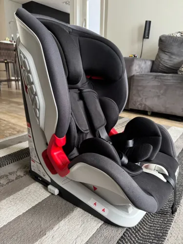 Cadeira Auto Chicco Youniverse com Isofix Gr 1/2/3 9 a 36kg