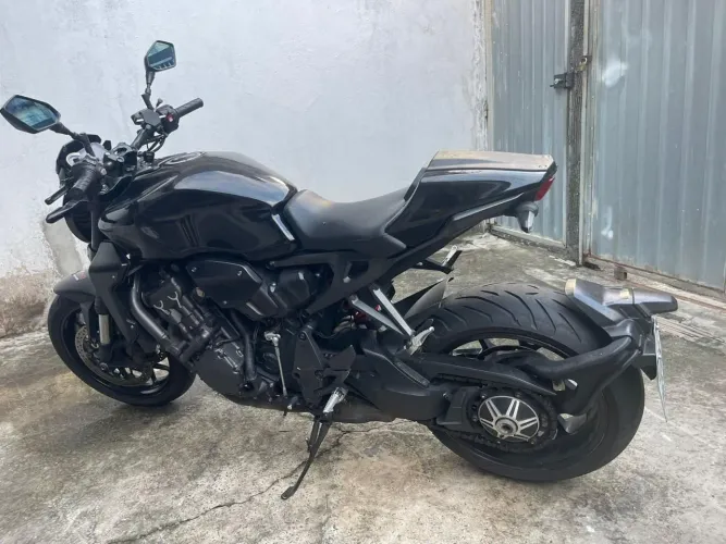 Moto cb mil café Race neo 2019