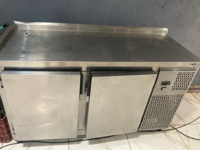 Balcão refrigerado