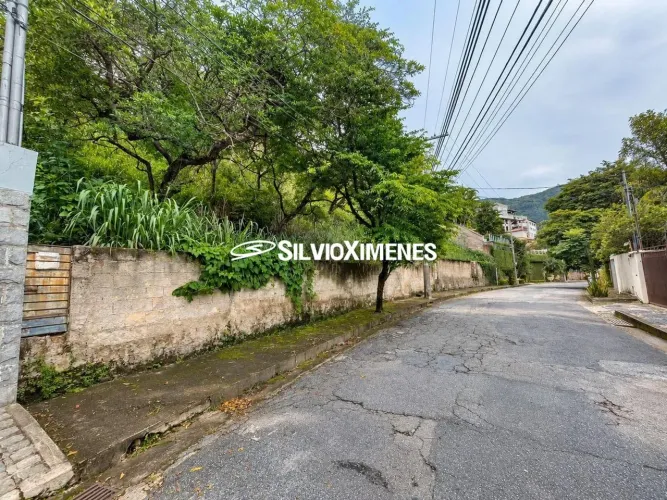 Lote/Terreno à Venda, Mangabeiras - Belo Horizonte