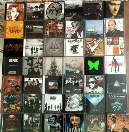 Cds originais levando a coleção toda vai sair cada por 11 reais 