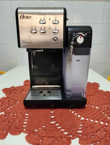 Cafeteira Oster Primallate