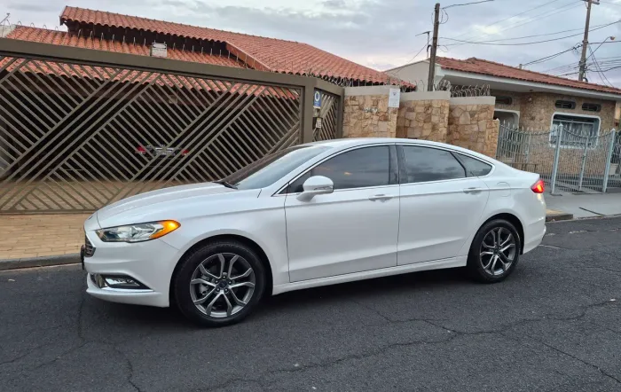 Ford Fusion SEL 2.0 Ecobo. 16V 248cv Aut. 2017