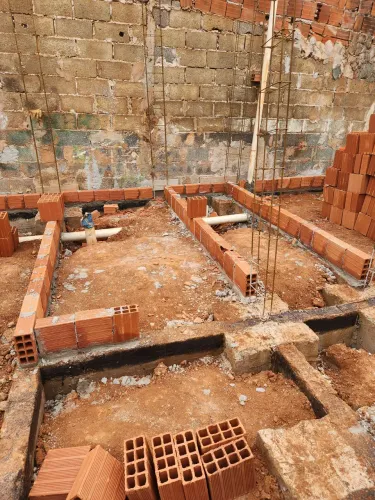 Contrato ajudante de pedreiro 