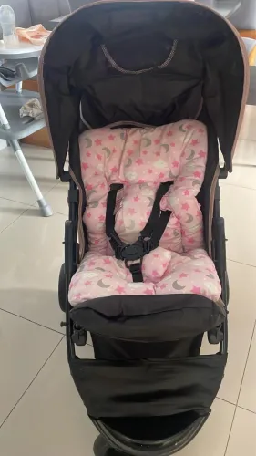 Vendo carrinho de bebê Cosco