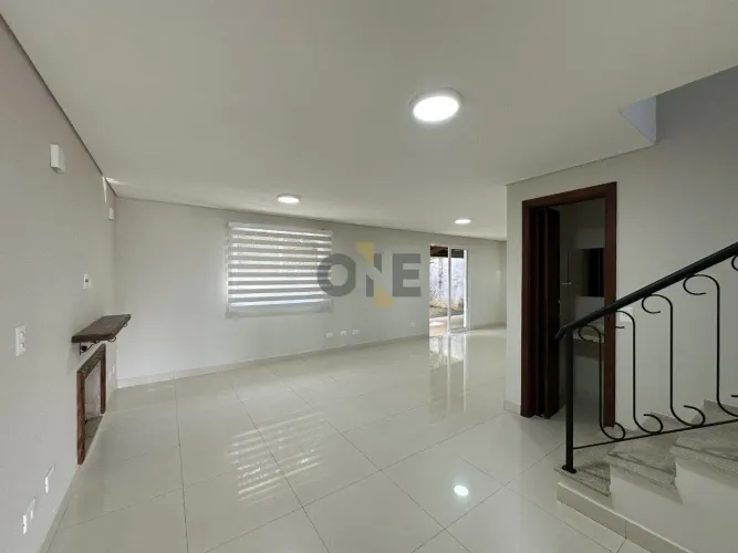 Casa com 3 dormitórios, sendo 1 suíte para locação - Granja Viana - Cotia - SP