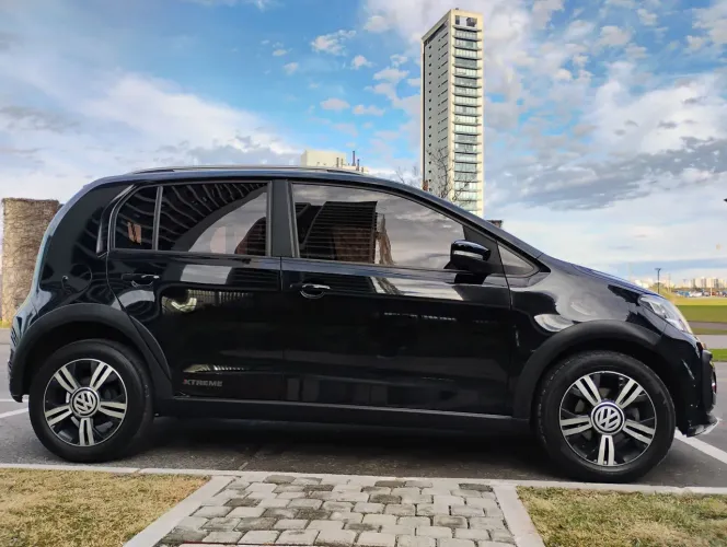 Volkswagen Up! Extreme 1.0 TSI Total Flex 12V 5P 2020