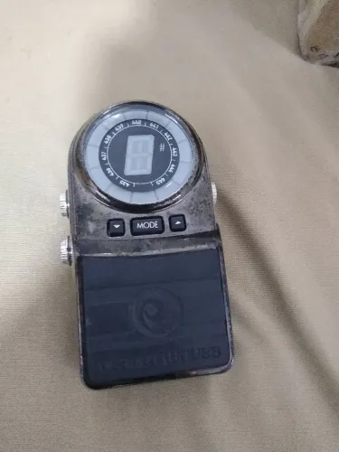 Pedal de guitarra ?