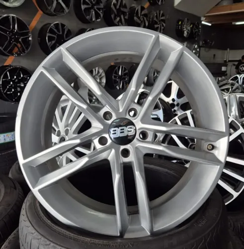 Jogo de rodas Pegasus aro 17 5x100