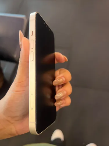iPhone 14 em perfeito estado