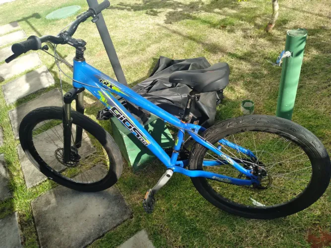 Vendo uma Bicicleta