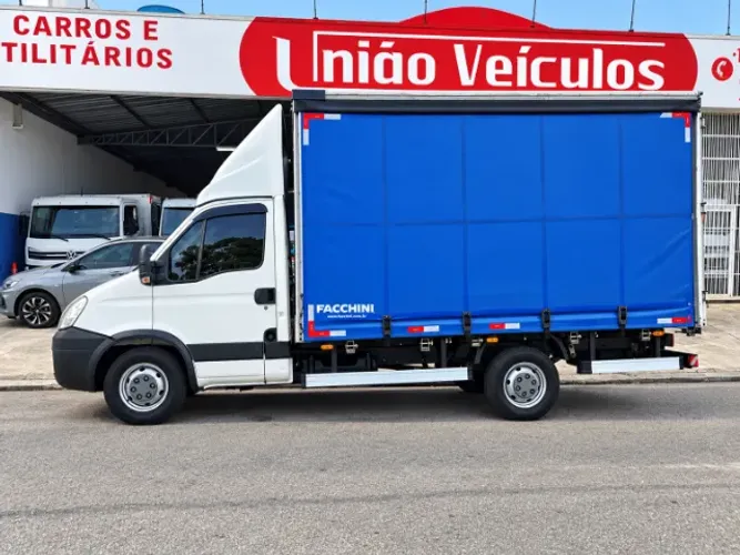 Iveco Daily Chassi 35s14 2P (e5) 2017