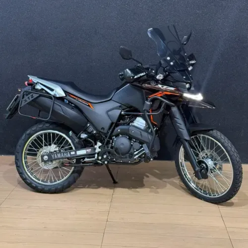 YAMAHA XTZ 250 LANDER CONNECTED 2026 NA GARANTIA