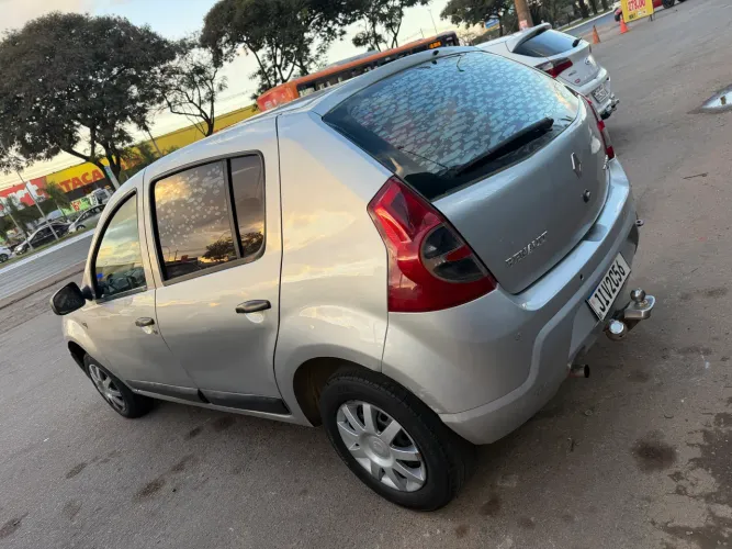 Renault Sandero Expression Hi-flex 1.0 16V 5P 2010