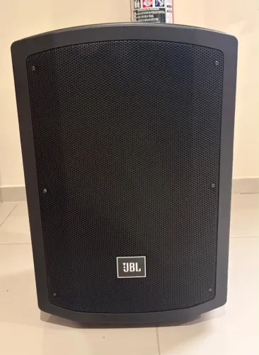 Caixa de Som Profissional JBL JS-15BT Ativa 15? Bluetooth - Excelente Estado