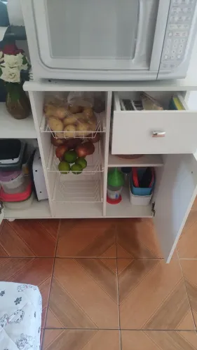 Fruteira com suporte microondas