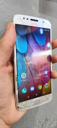 Motorola G5s 32gb *Leia anúncio