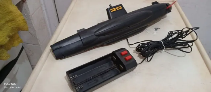 SUBMARINO VINTAGE DE BRINQUEDO 