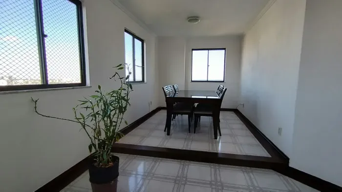 Ótimo apartamento de 3/4 com suíte no Stiep para alugar, semi mobiliado, nascente, ventila