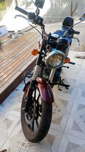 Vendo essa moto