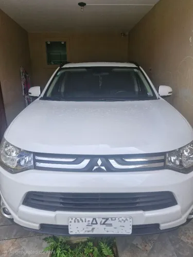 Mitsubishi Outlander 2.0 16V 160cv Aut. 2015