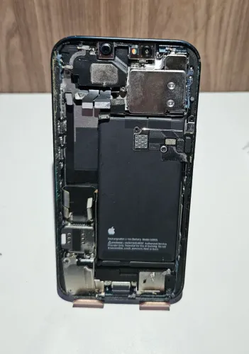 Carcaça iphone 13