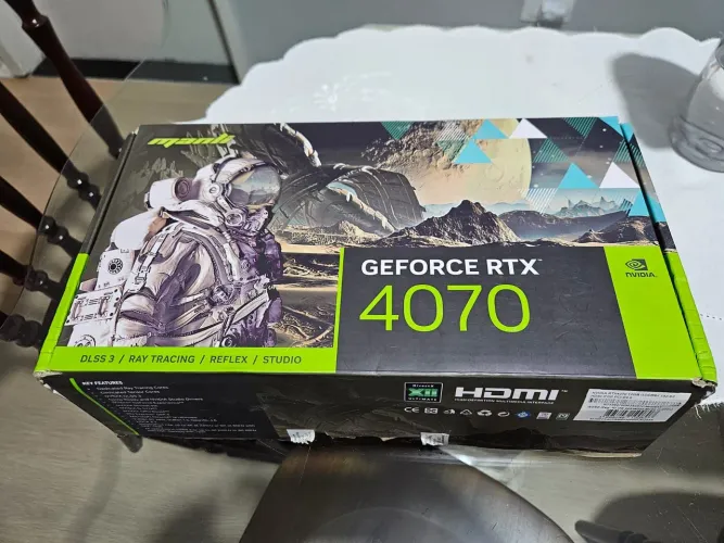 Placa de vídeo RTX 4070 12GB