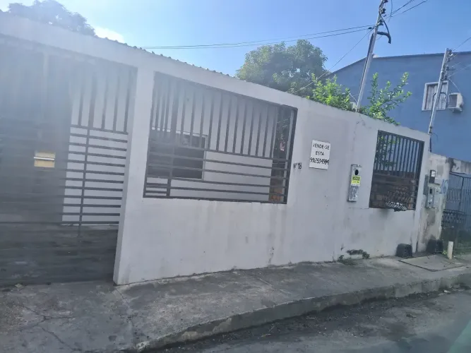 Casa espaçosa 3 quartos, suite ,placa Solar 150 mil de entrada eo restante parcelado