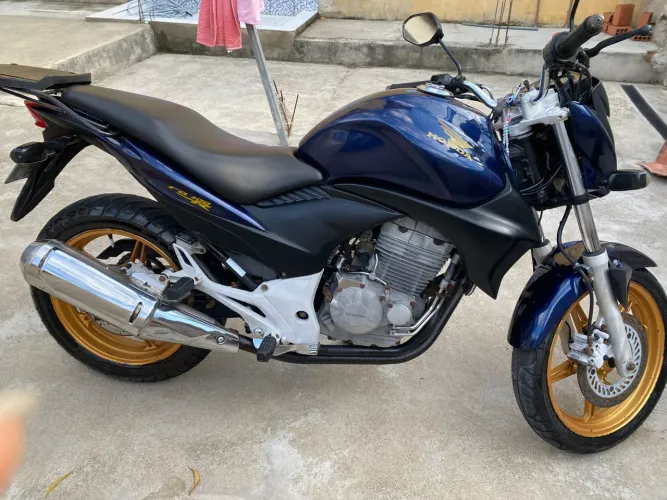 CB300R