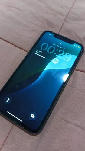 iPhone 11