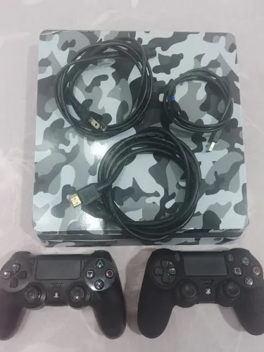 Vendo PS4 com 13 jogos mídia física