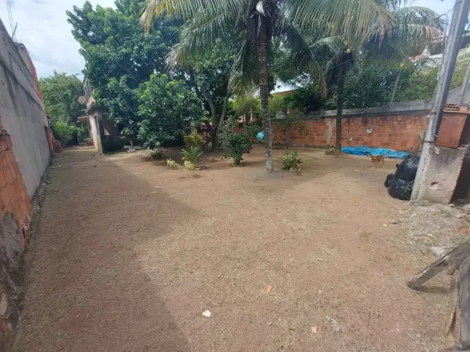 VENDE-SE CASA COM PISCINA EM SEPETIBA , COM UM TERRENO ENORME 575 METROS QUADRADOS
