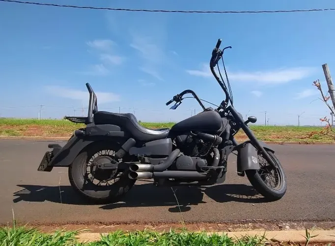 Shadow 750cc 