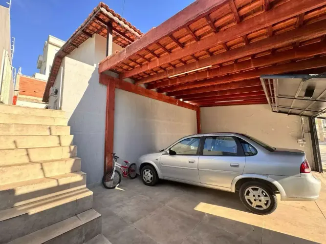 Casa para locação com 3 dormitórios 1 suíte cozinha com planejados - Portais - Cajamar -