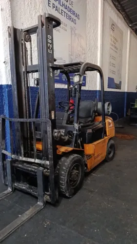 EMPILHADEIRA HANGCHA 2,5 toneladas